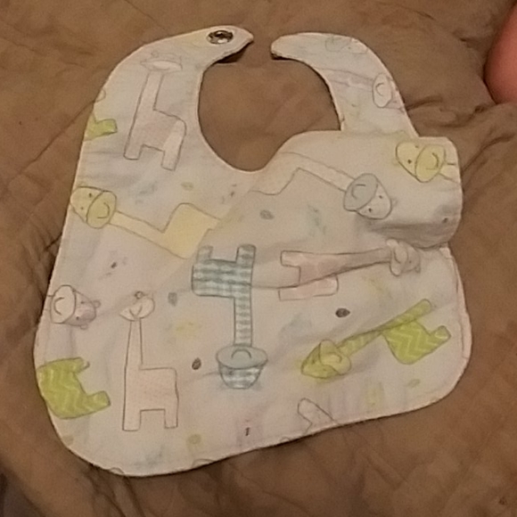 Bibs - Picture 12 of 16